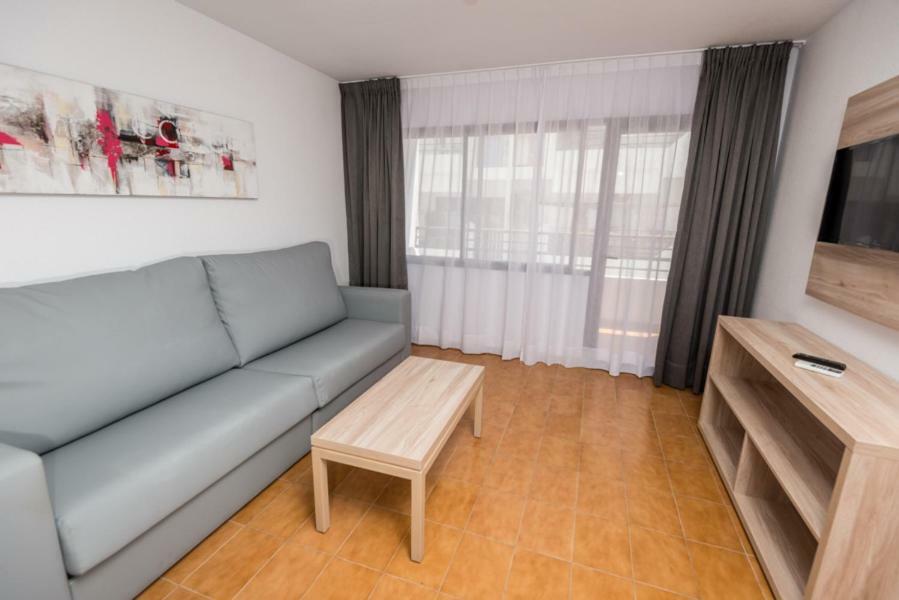 Apartments Niko 圣埃乌拉利亚 外观 照片